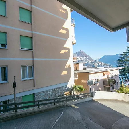 Center - Happy * Lugano